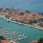 Dolin Rab Town